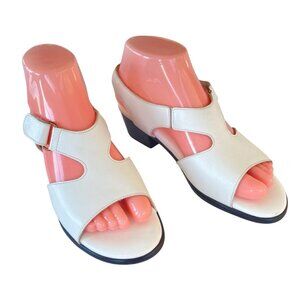 SAS Tripad Comfort Shoes Suntimer White Slip On Sandals Womens 6.5 M